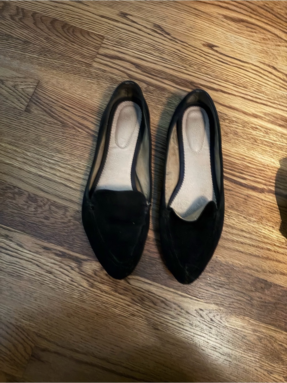 Women's Black Suede Pointed Toe Flats